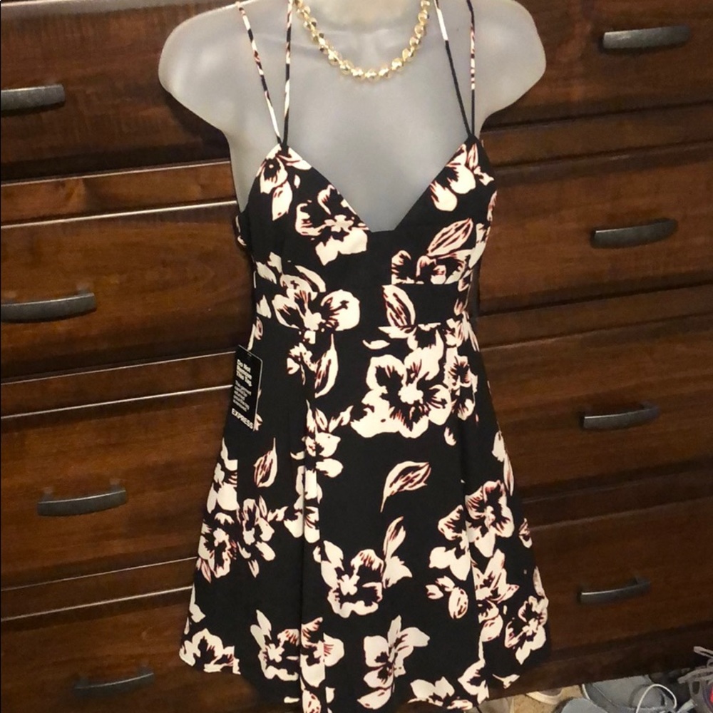 Express NWT dress